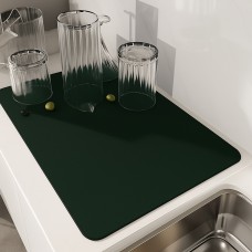 УЦІНКА. Вологопоглинаючий кухонний килимок для сушіння посуду розміром 30x40 см. Темно-зелений