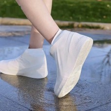 Бахилы-чехлы защитные на обувь от дождя и грязи, силиконовые (размер М). Белые