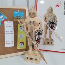 Конструктор моделирующий деревянный 3D «Рыцарь с пикой»
