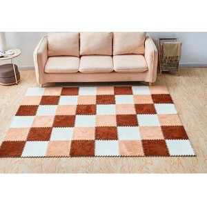 Килимова плитка у вигляді пазлів. Бежева