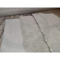 Уцінка. Універсальний килимок для ванної, спальні, вітальні. Молочний