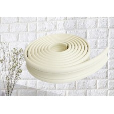 Уцінка! Гнучкий плінтус на клейкій стрічці, 10 м у рулоні. Слонова кістка.